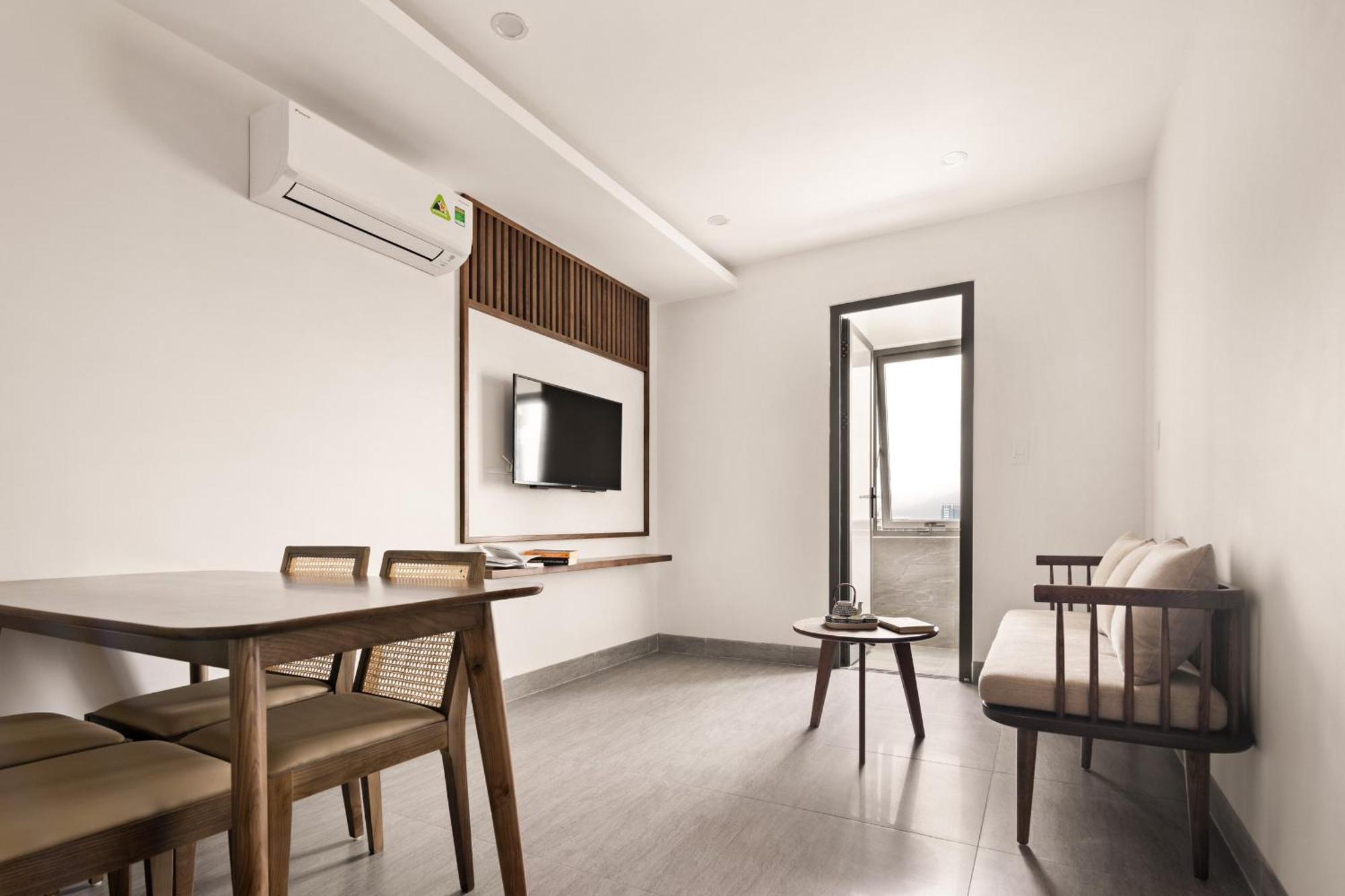 Hoang Thinh Hotel & Apartment Danang Exterior photo