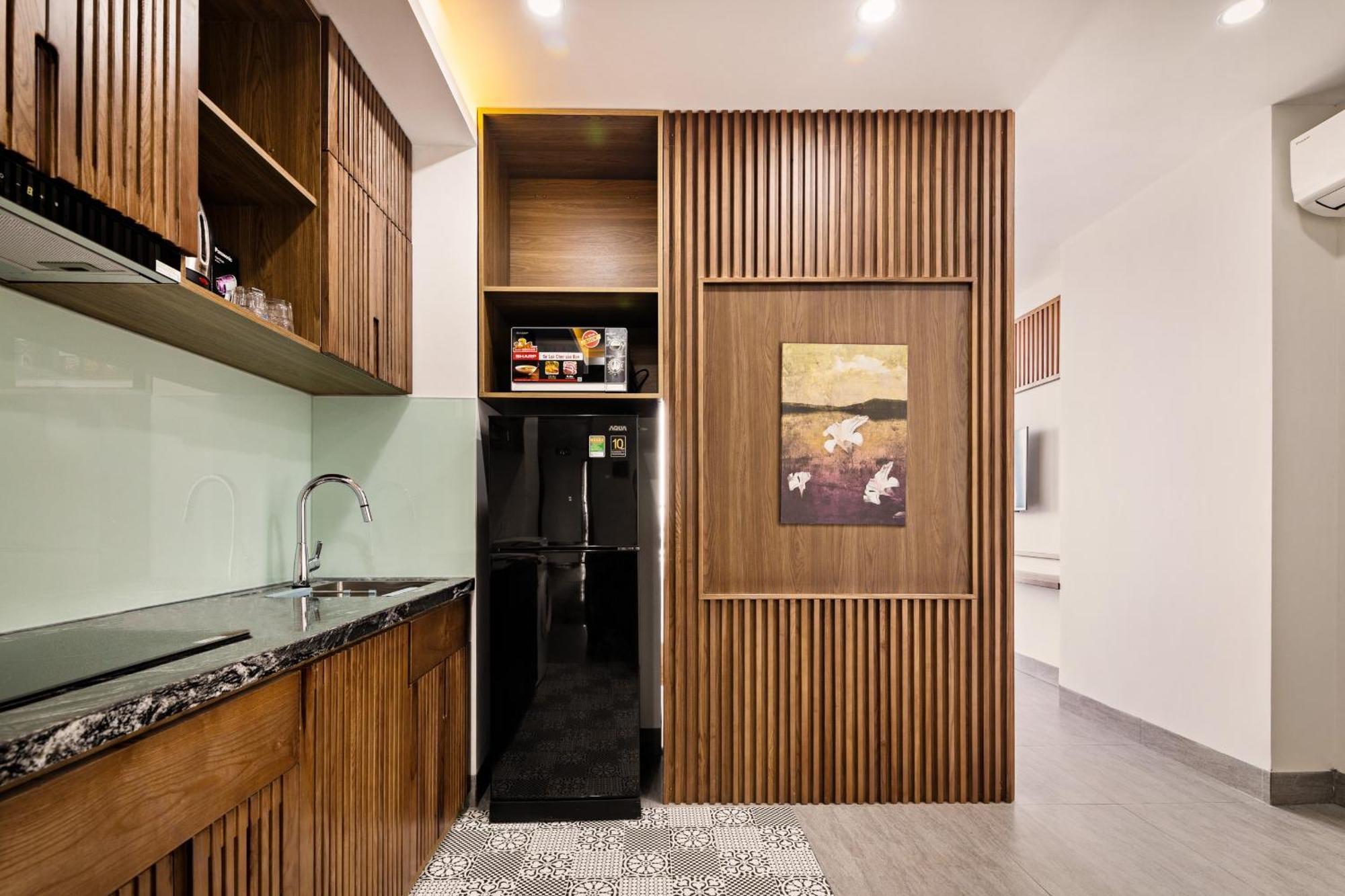 Hoang Thinh Hotel & Apartment Danang Exterior photo
